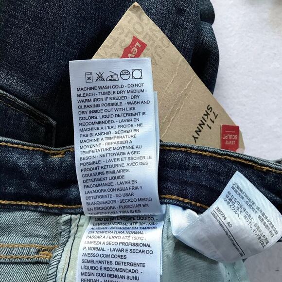 Levi's NWT 711 Skinny Jeans Women 00/24 - Picture 10 of 10